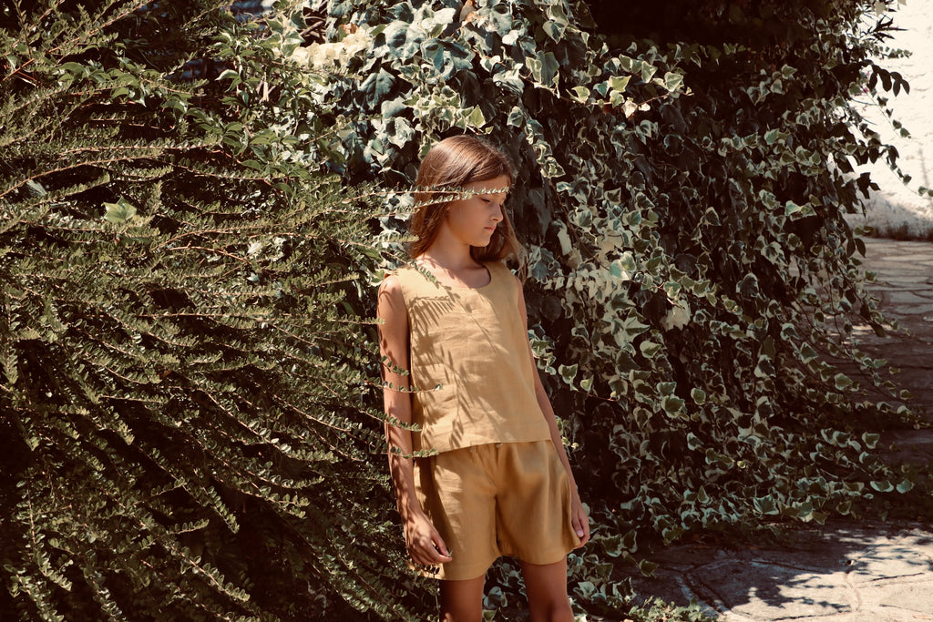 YRIO Linen Shorts — Golden Ochre.