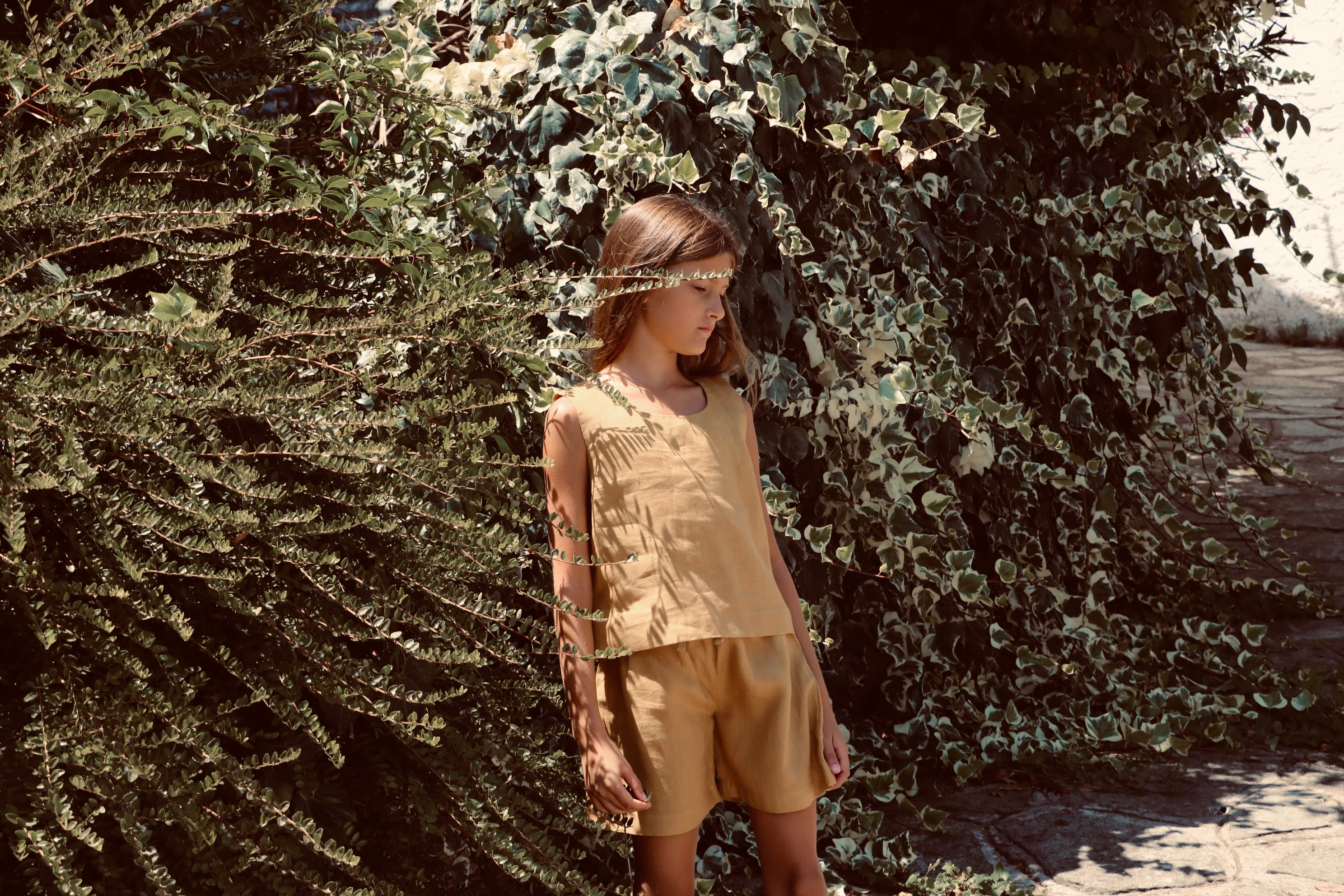 YRIO Linen Shorts — Golden Ochre.